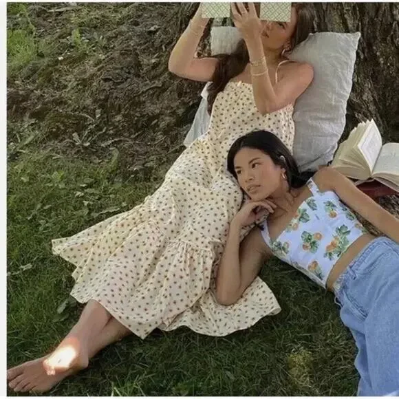 We Wore What NWT  Smocked Midi Dress Spaghetti Strap Ditsy Daisies Ivory Medium - Picture 8 of 9